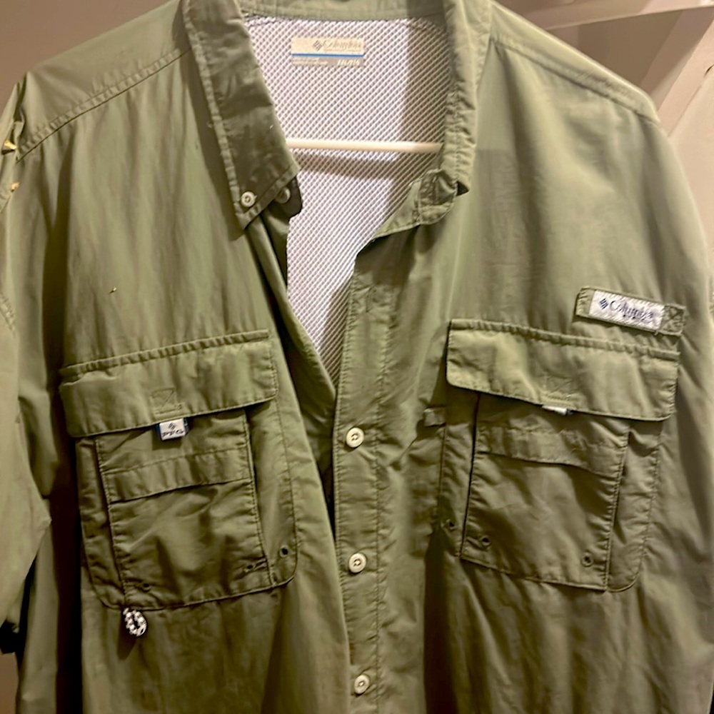 Columbia men’s PFG shirt